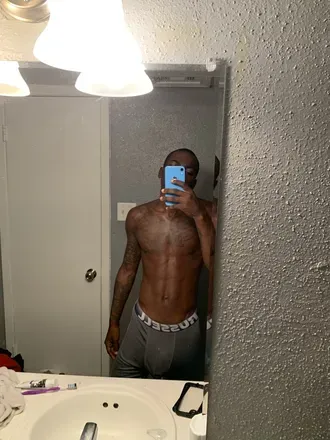 OnlyFans cuenta skinnywithdick avatar 1