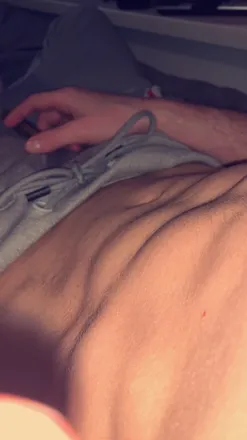 OnlyFans cuenta barelyregal69 header 2