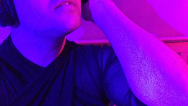 OnlyFans cuenta dildo_weirdo header 2