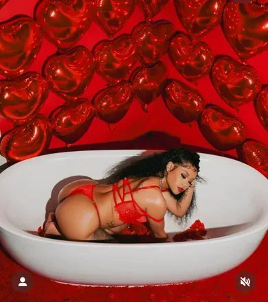 OnlyFans cuenta karmauncutt avatar 1