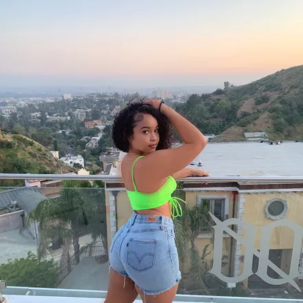 OnlyFans cuenta lilblasian header 2