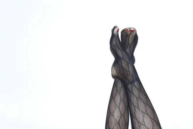 OnlyFans cuenta sweetsavagefeet header 2