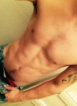 OnlyFans account  mikamon avatar 1