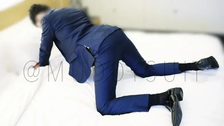 OnlyFans account  muddysuit header 2