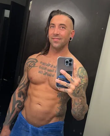 OnlyFans cuenta fit4fun82 header 2