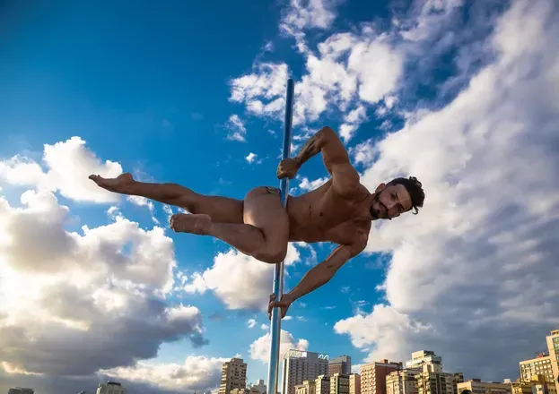 OnlyFans cuenta ceehmeniz header 2