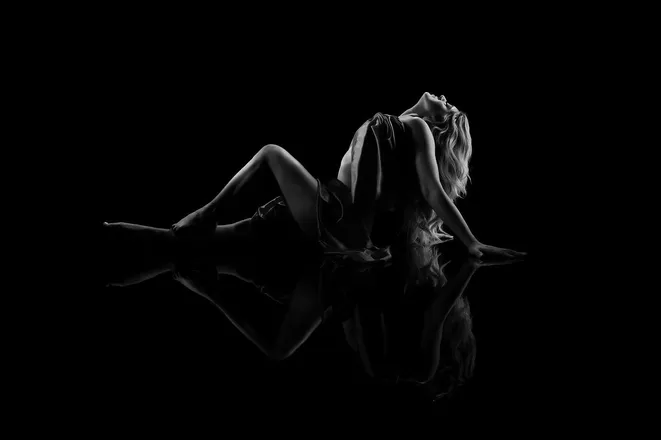 OnlyFans cuenta courtney235550 header 2