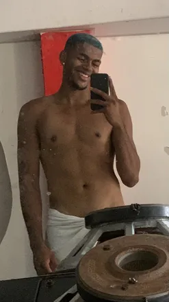 OnlyFans cuenta woodycamz header 2
