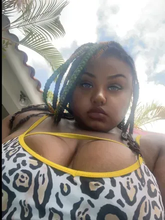 OnlyFans cuenta omg_its_keytah avatar 1