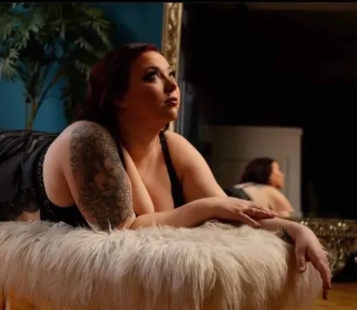 OnlyFans cuenta prettyqueen88 header 2