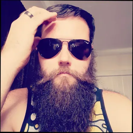 OnlyFans cuenta beardedbear069 avatar 1