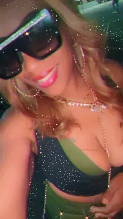 OnlyFans cuenta onlyonemshollywood702 avatar 1