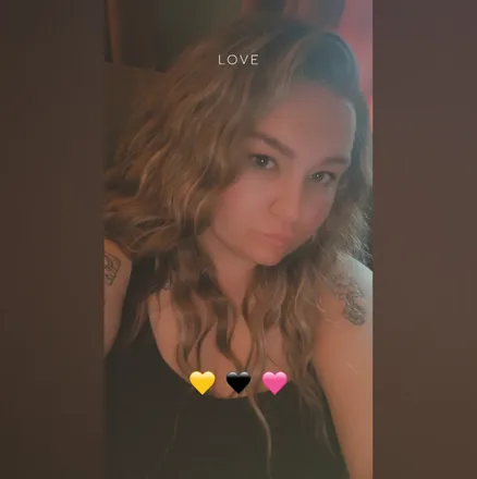 OnlyFans cuenta xoxoriexoxo19 header 2