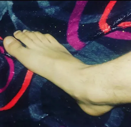 OnlyFans account  feetloveandmorefeet header 2