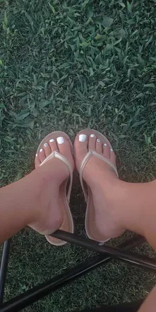 OnlyFans cuenta onlyfeet-sarah header 2