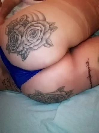OnlyFans account  miavalentina9 header 2
