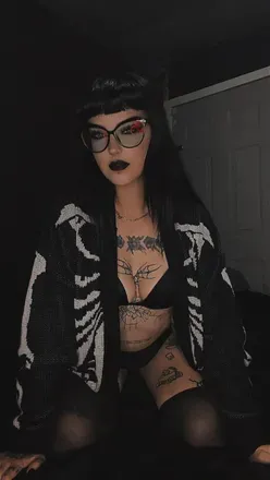 OnlyFans cuenta lilithmourne_xo avatar 1