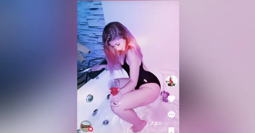 OnlyFans cuenta isagonzales30 header 2