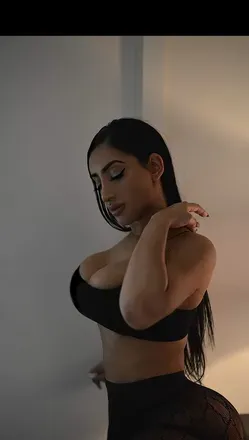 OnlyFans cuenta alphaxleena avatar 1
