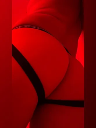 OnlyFans cuenta silentfox90 header 2