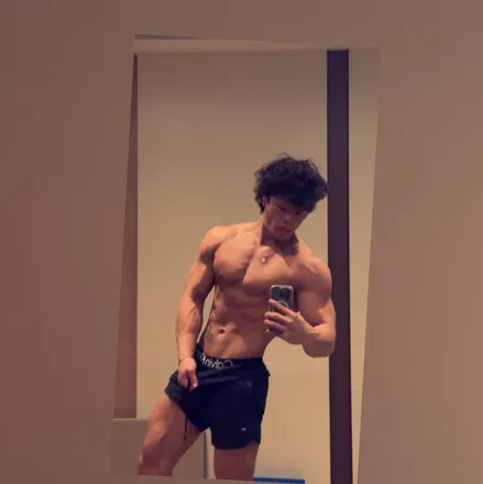 OnlyFans cuenta yaboyluke header 2