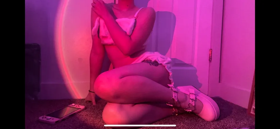 OnlyFans cuenta faeriegardenlights header 2