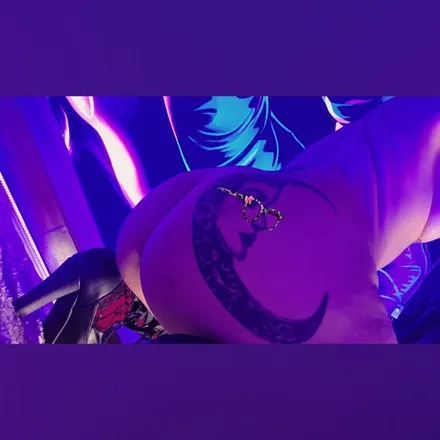 OnlyFans cuenta rebelmoon69 header 2