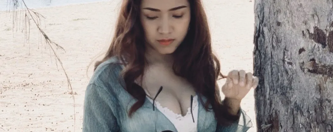 OnlyFans account  dimple_nut header 2