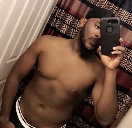 OnlyFans account  biggirthog avatar 1