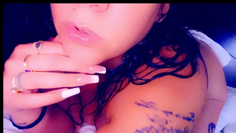 OnlyFans cuenta sassyma1414 header 2