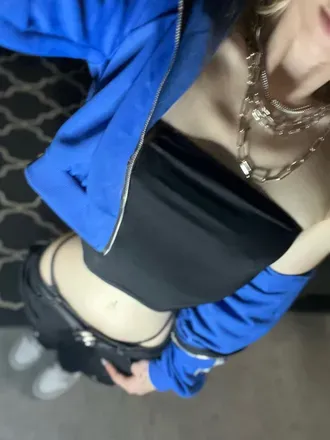 OnlyFans cuenta naomiibabyyy header 2