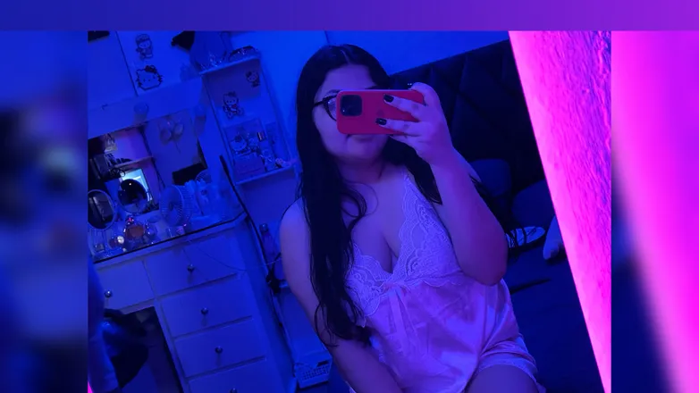 OnlyFans account  usermm12 header 2