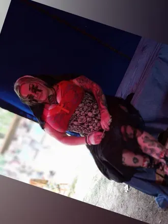 OnlyFans cuenta lil_britbrat header 2