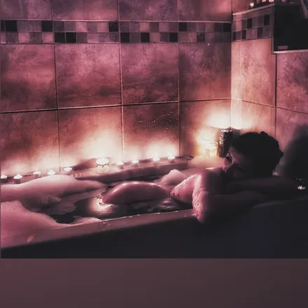OnlyFans cuenta avacynbathory header 2