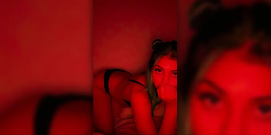 OnlyFans cuenta heavensbrat5 header 2