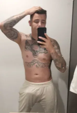 OnlyFans account  u22447799 avatar 1