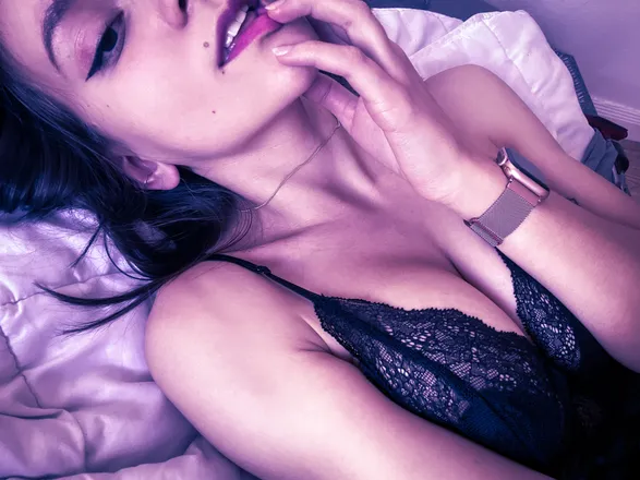 OnlyFans account  sefone header 2