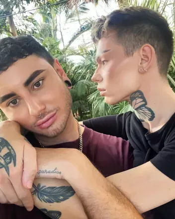OnlyFans cuenta sweboycouple avatar 1