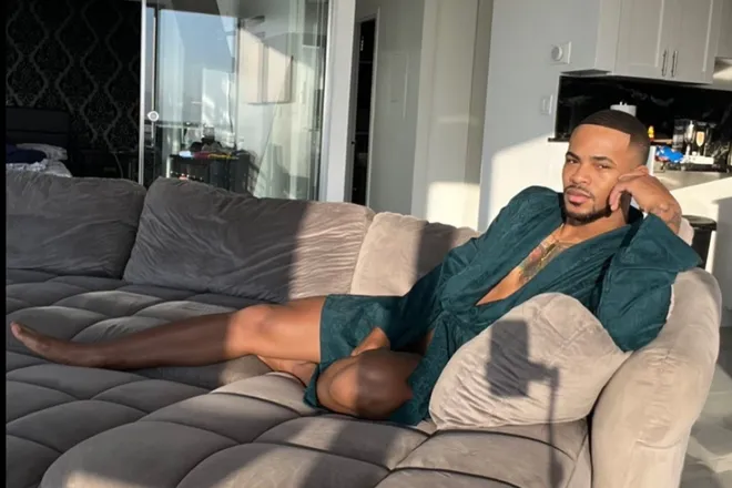 OnlyFans cuenta itsofficiallyty header 2
