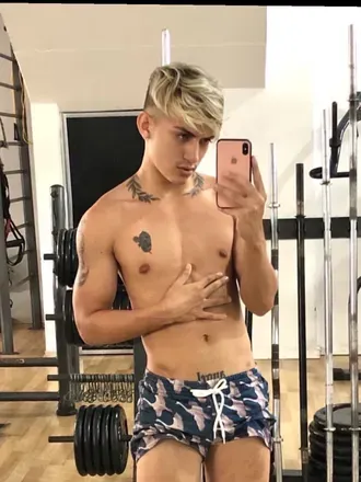 OnlyFans cuenta kevinethan_free avatar 1