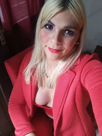 OnlyFans cuenta celebebota header 2