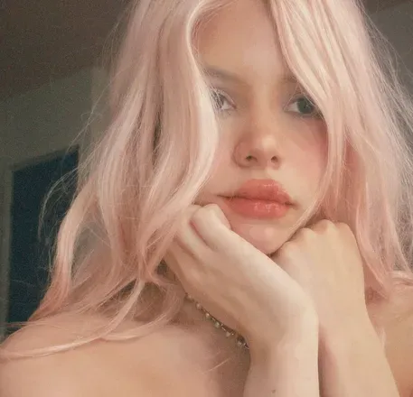 OnlyFans of baexterbombom