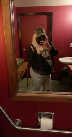OnlyFans cuenta lucia-23xox avatar 1