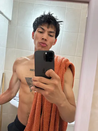 OnlyFans cuenta sxntosamaya header 2