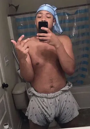 OnlyFans cuenta yellwddmello avatar 1