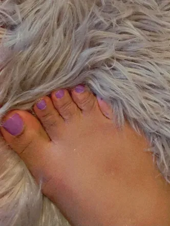OnlyFans cuenta little_miss_curves header 2