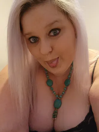 OnlyFans cuenta sapphire87 header 2
