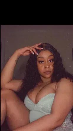 OnlyFans cuenta tiarratiarra avatar 1
