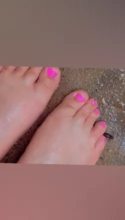 OnlyFans cuenta forbiddenfootsie12 header 2