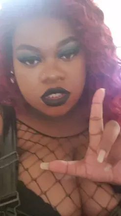 OnlyFans cuenta goddessyanii18 avatar 1